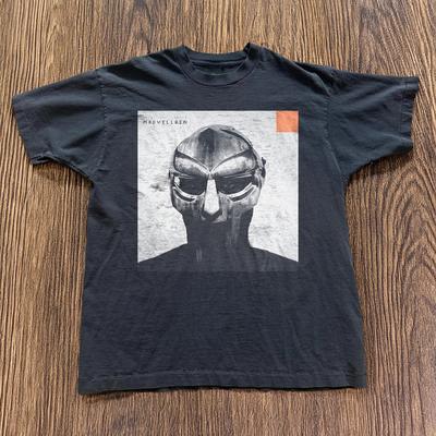 Na górę – T-shirty i koszulki