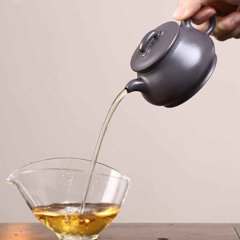 140ml Chinese Yixing Purple Clay Teapot Kettle Beauty Tea Infuser Handmade Zisha Tea Pot Household Retro Tea Set Teaware Gifts