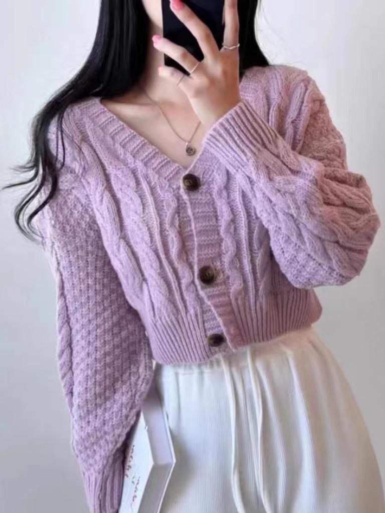 Short twist knitted sweater women's coat autumn new design sense knitted solid color long-sleeved cardigan women