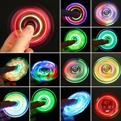 Krištolo šviečianti LED lemputė Fidget Spinner Rankiniai suktukai šviečia tamsoje EDC Stresą mažinantys žaislai Vaikams Suaugusiųjų anti-stresiniai žaislai