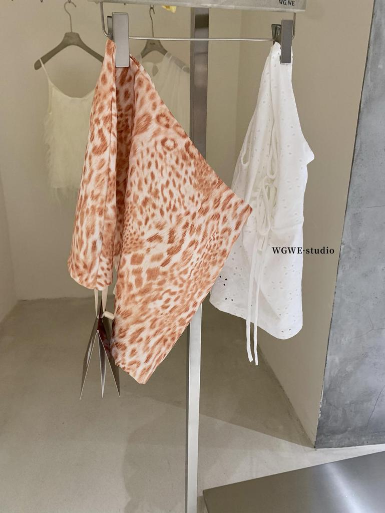 Women's Spring/Summer Printed Leopard Low-Rise Ultra-Short Skirt with Built-in Underwear