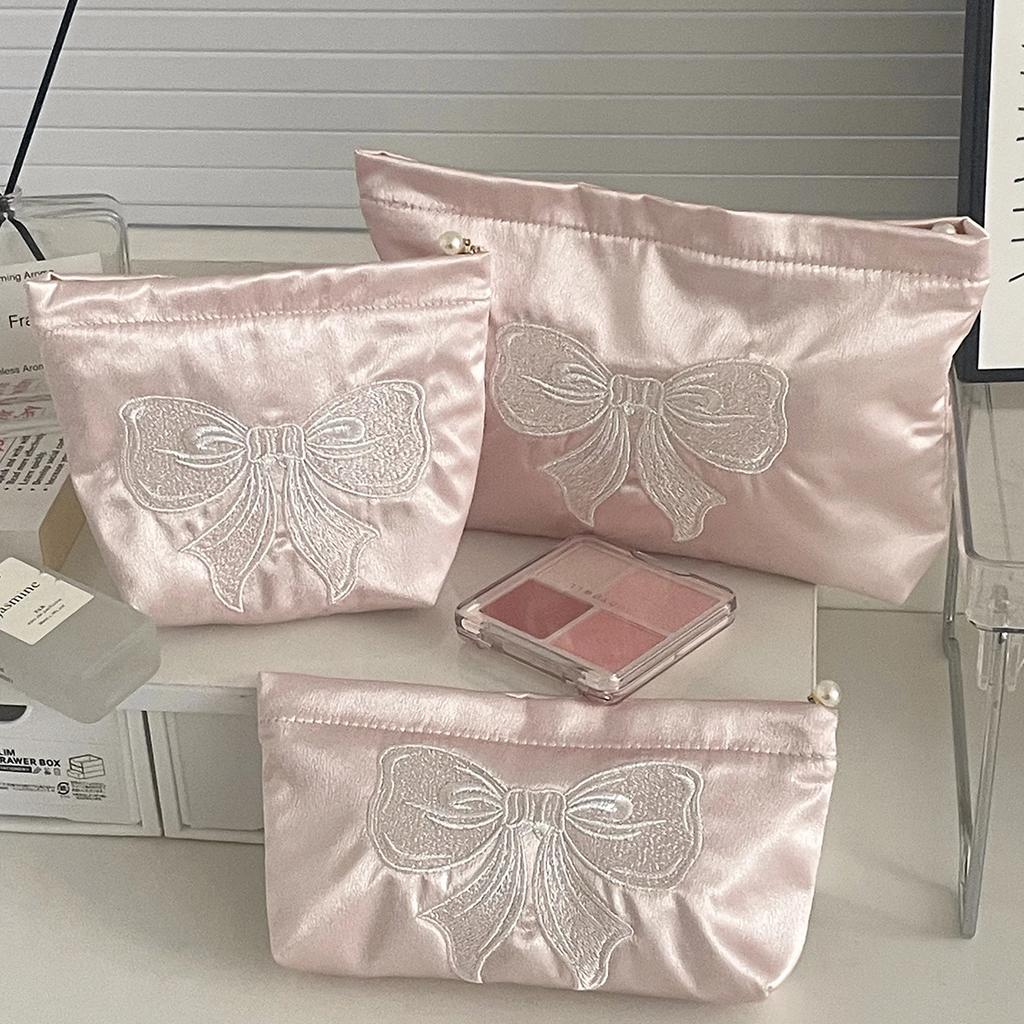 Pink Pearlescent Bow Women's Cosmetic Bags Embroidery Satin Girls Storage Bag Zipper Makeup Bag Toiletry Storage Pouch Handbags