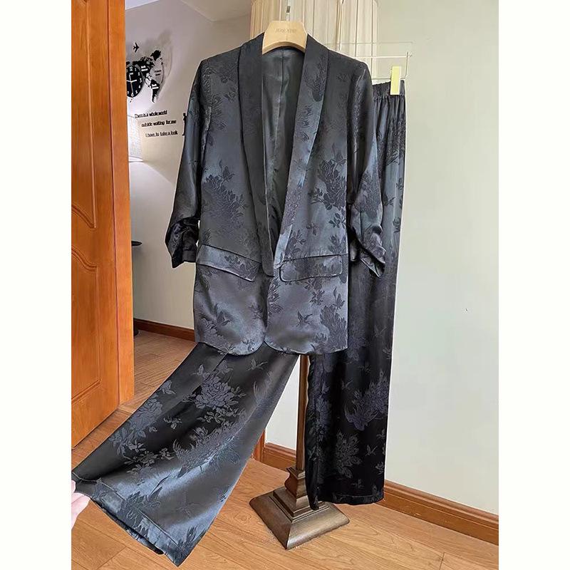 

Elegant High-End Acetate Suit Set for Women – Modern Chinese Style M (Suggests 95-105 jin)