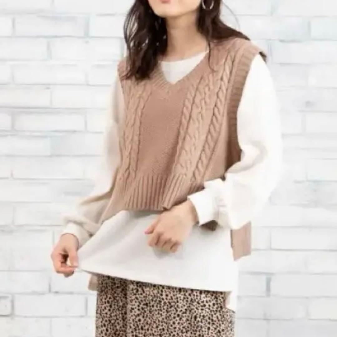WEGO Tops Knit Sleeveless Vest Cropped Length Beige