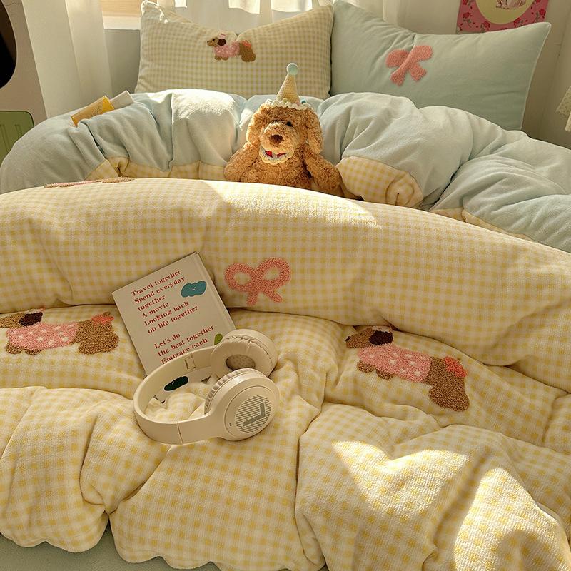 Thickened Milk Fleece Bed Four-Piece Set Fleece Quilt Cover Bed Sheet Coral Flannel Children'S Cartoon Bedding