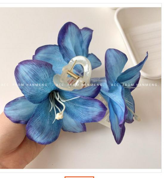 Elegant Purple Lily Flower Hair Claw Clip - Chic, High-End Design for Stunning Updos