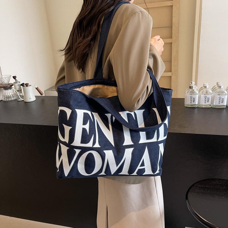 Alphabet Canvas Bag Girls Summer 2025 New Fashion Large Capacity Shoulder Tote Bag Going Out Portable Shopping Bag