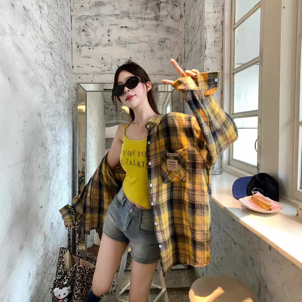 Women's Point Collar Long Sleeve Shirt Loose Fit Vintage Plaid Casual Button Down Blouse