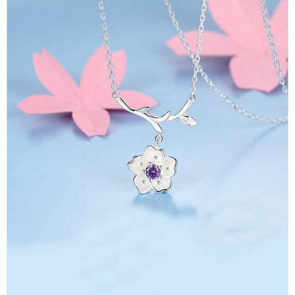 Sakura Necklace Women's Japanese and Korean Simple Floral Collarbone Chain