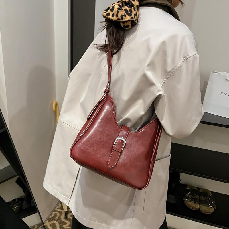 2025 new women's bag personalized large capacity underarm bucket bag feeling women's retro shoulder messenger bag