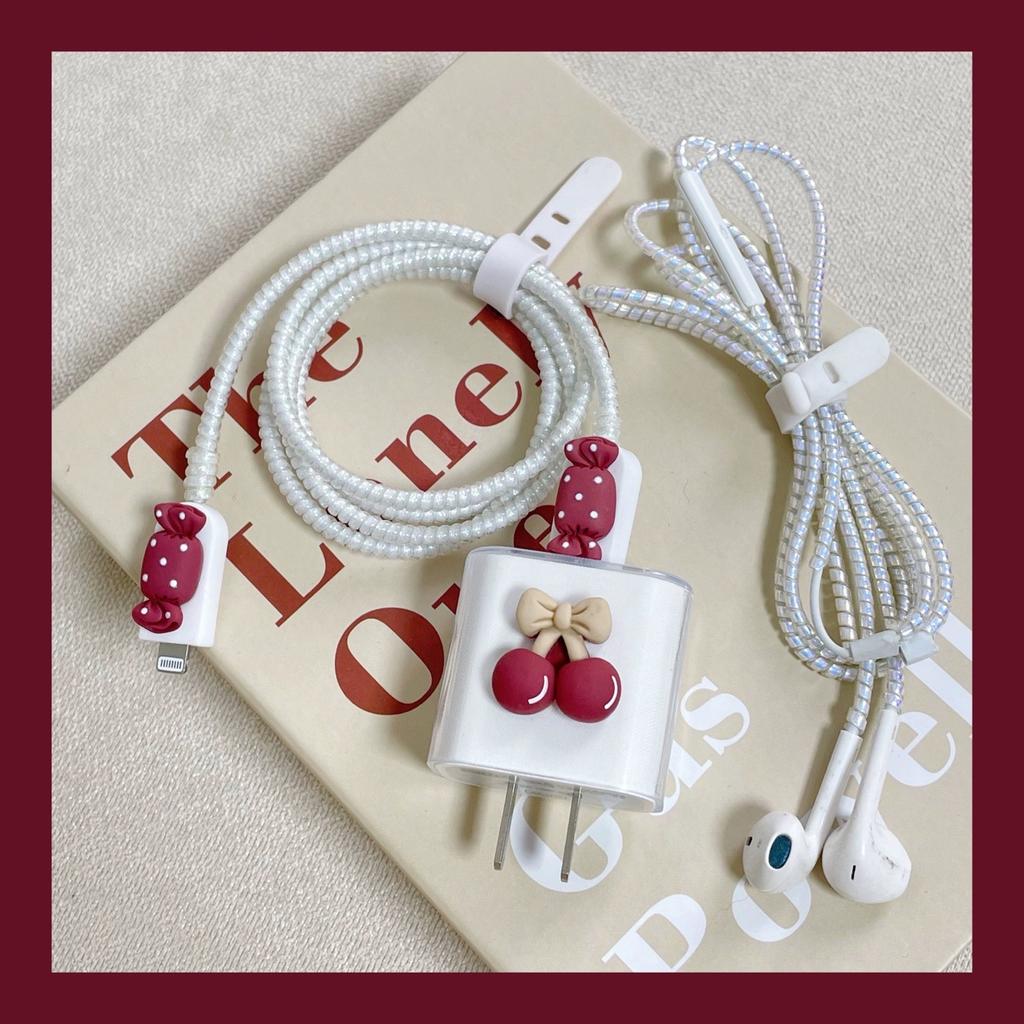 Cute cherry candy is suitable for Apple 18w20w fast charging charger protective case, charging head protective case soft case.