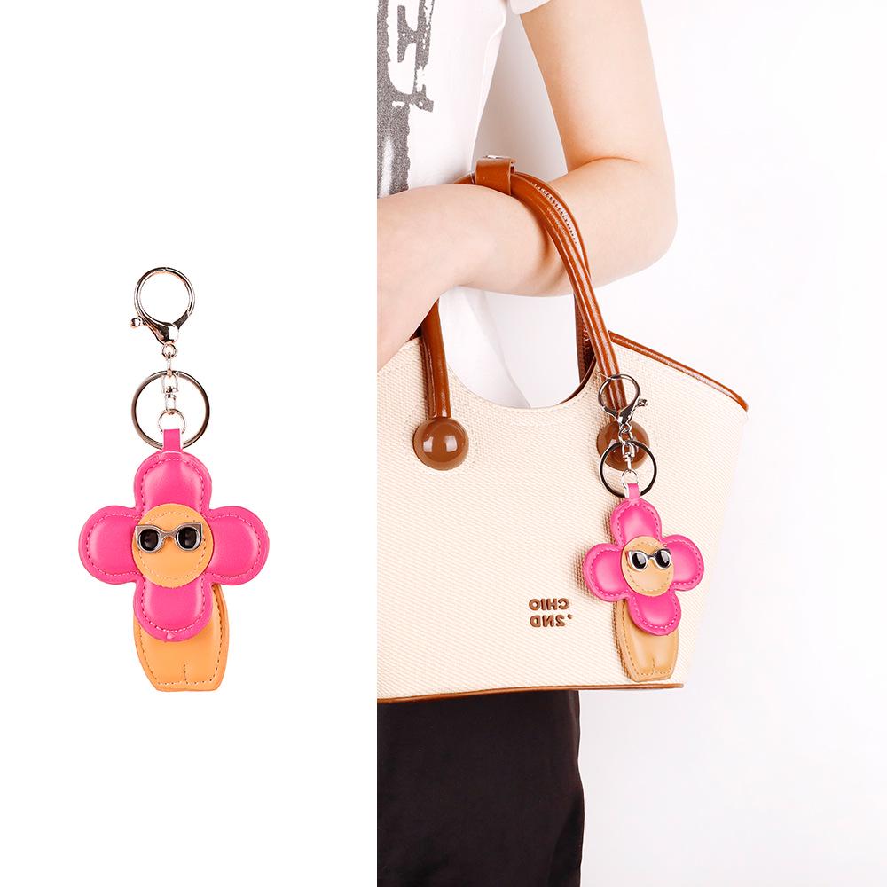 

Winter Sweet Cool Flower Lion Leather Keychain Pendant