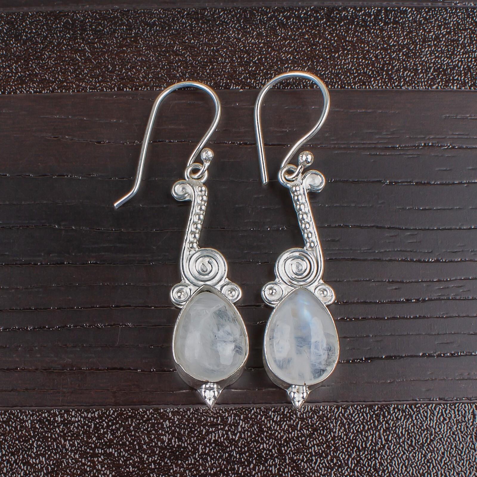 

Natural Rainbow Moonstone Gemstone 925 Sterling Silver Handmade Jewelry Earrings EE-37-30