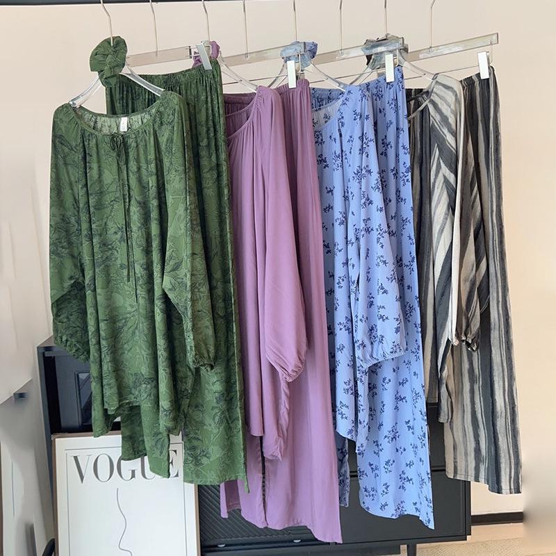 2025 Women's Lyocell-Cotton Pajama Set: Round Neck, Long Sleeve, Thin Pants, Simple Print