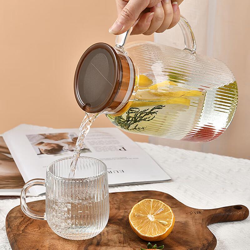 Glass Water Pitcher & 4-Cup Set