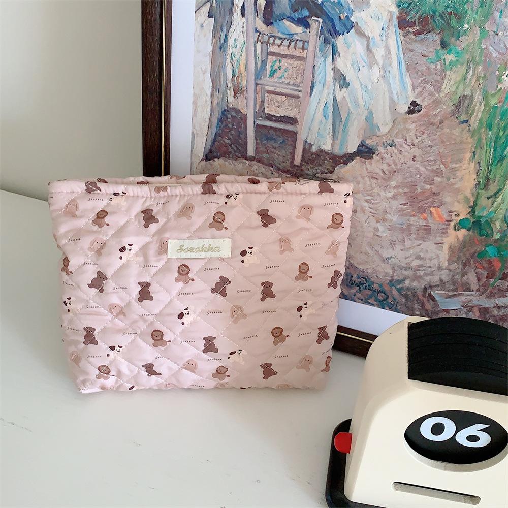 Heart Rabbit Cute  Large Capacity Makeup Bag Portable Storage Bag Traveling For