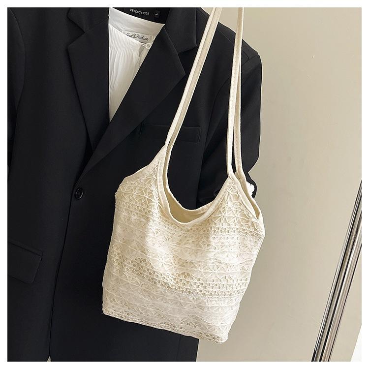 

Большая вместимость тканая трендовая новая мода милое кружево лето личность сумка-тоут на плечо женская