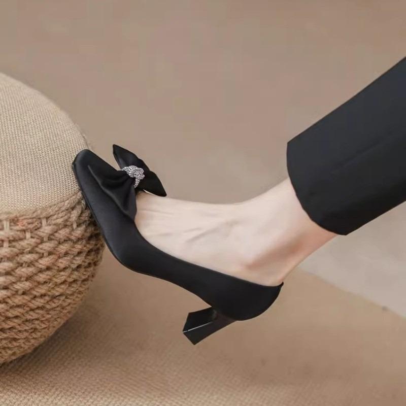 High heels women's new autumn stiletto bow versatile non-grinding feet shallow mouth pointed head black single shoes women