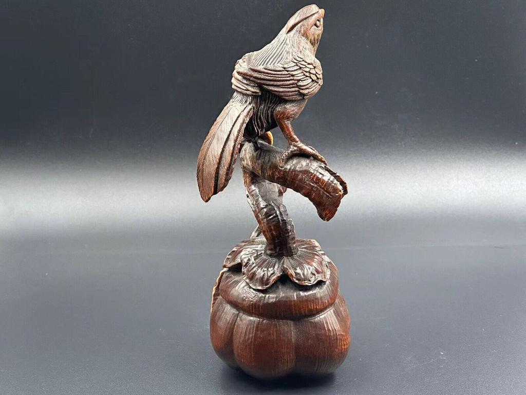 Chinese Antique Boxwood Carved Magpie Statue Exquisite Sculpture Home Decor Art
