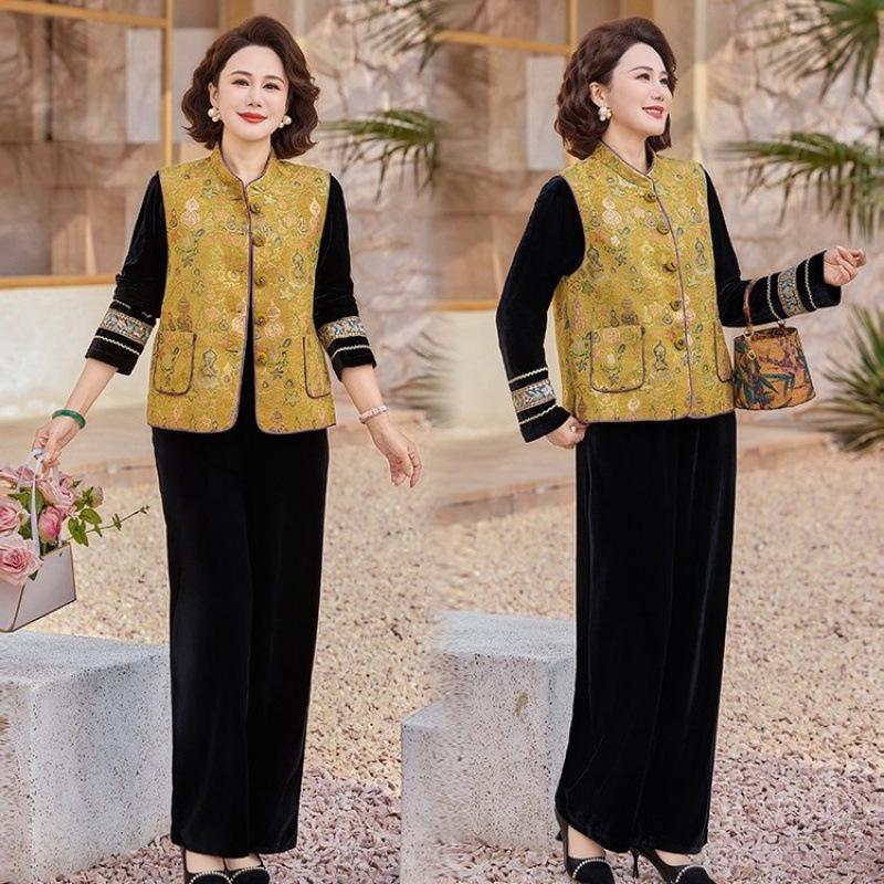 Elegant Spring/Autumn Three-Piece Tang Suit Set for Middle-Aged Women - Includes Vest, Top, and Jacket