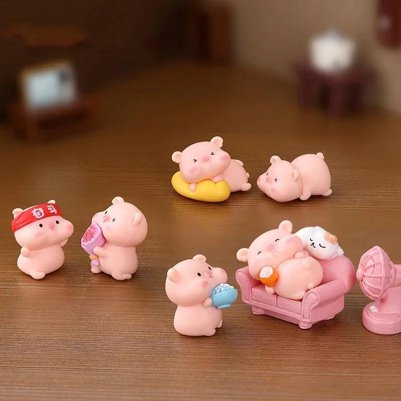 6Pcs Lovely Cartoon Pig Mini Figurines Micro Landscape Decor Cake Topper Car Interior Ornament DIY Home Mini Decorations