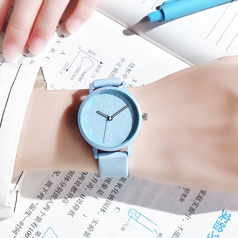 Waterproof Quartz Watch for Middle and High School Girls - Simple Design