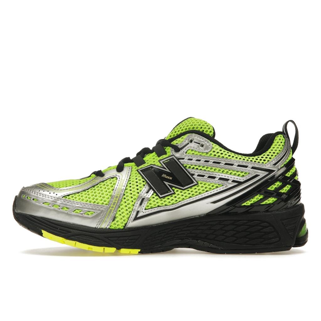 New Balance Mens 1906R Volt Silver Unisex Sneakers Green Black M1906RCG