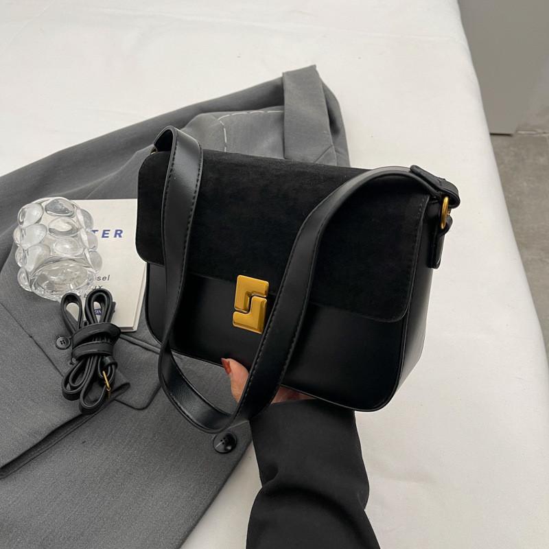 Stylish Women s Handbag 2023 New Autumn Winter French Niche Design Small Square Bag High-end Casual Shoulder Bag Frosted Black
