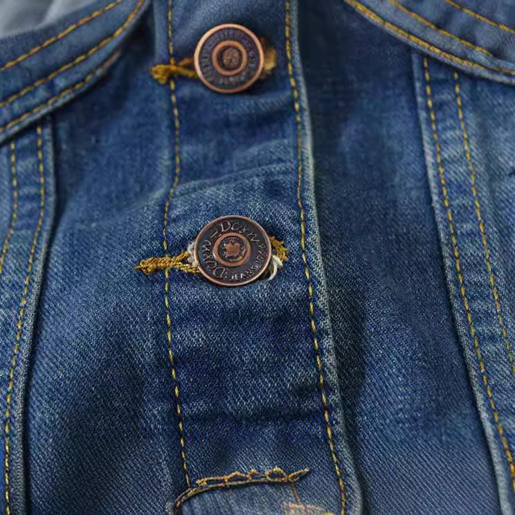 Women's Y2K Vintage Sleeveless Denim Jackets Ripped Lapel Neck Button Down Denim Vest  with Pockets