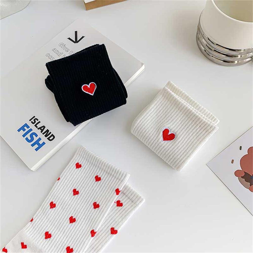 New Embroidery Red Love Heart Cotton Cute Casual Breathable Soft White Black Fashion Sport Socks Dropship