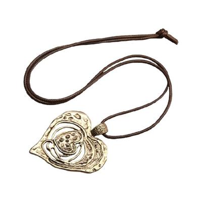 Collana a Cuore Semplice ma Chic Lavorazione in Lega di Zinco Gioiello Quotidiano Essenziale Ciondolo Amore Catena per la Clavicola