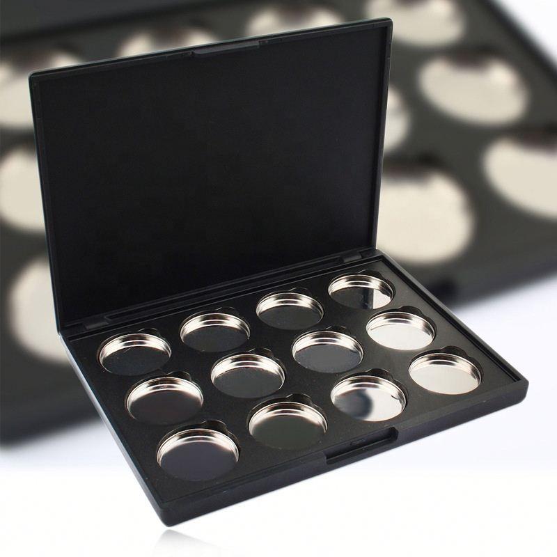 Large Plastic case Box Cosmetics Custom Private Label Empty ABS Makeup Eyeshadow Magnetic Palette