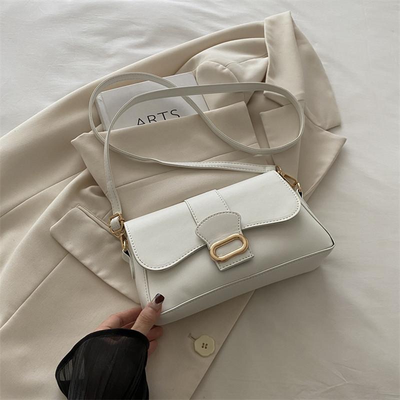 

Stylish Medium-sized Handheld Bag With Smooth Synthetic Leather Unique Design For Everyday Fashion білий