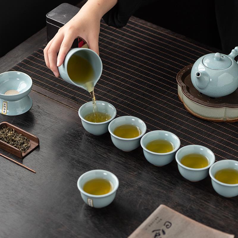 High-end 10-head Ru kiln Kung Fu tea set, a complete set of boutique ceramics, a full set of gifts, a gift box with high temperature resistance