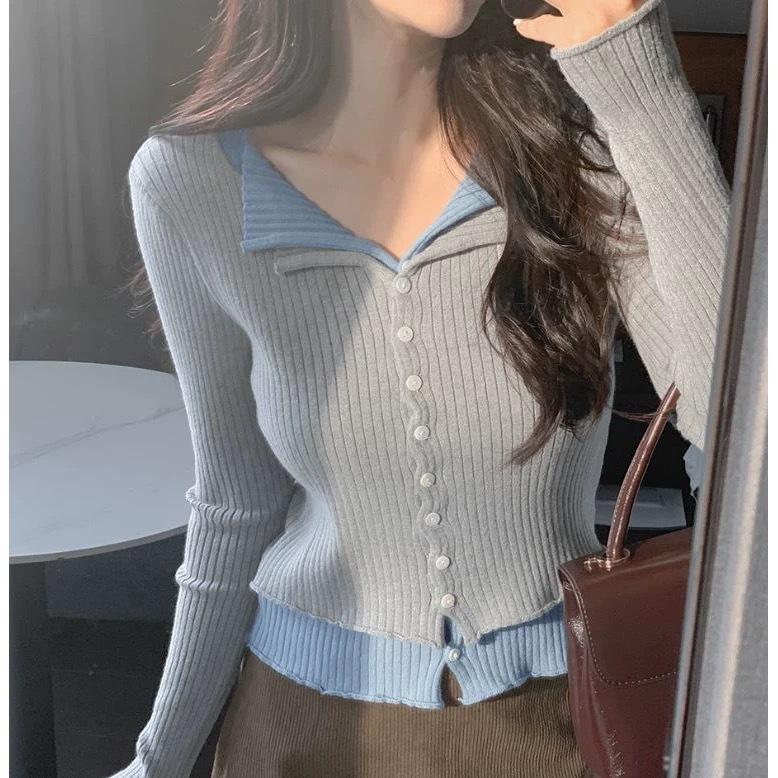 Two Fake V-neck Knitted Cardigans for Women's Autumn and Winter Are Unique and Slimming. Pair Them with A Short Top