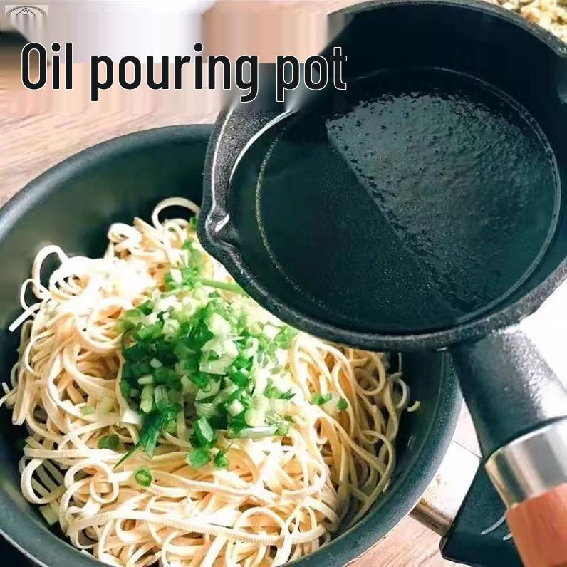 Mini Cast Iron Frying Pan with Wooden Handle - Ideal for Stir-frying and Drizzling Oil.