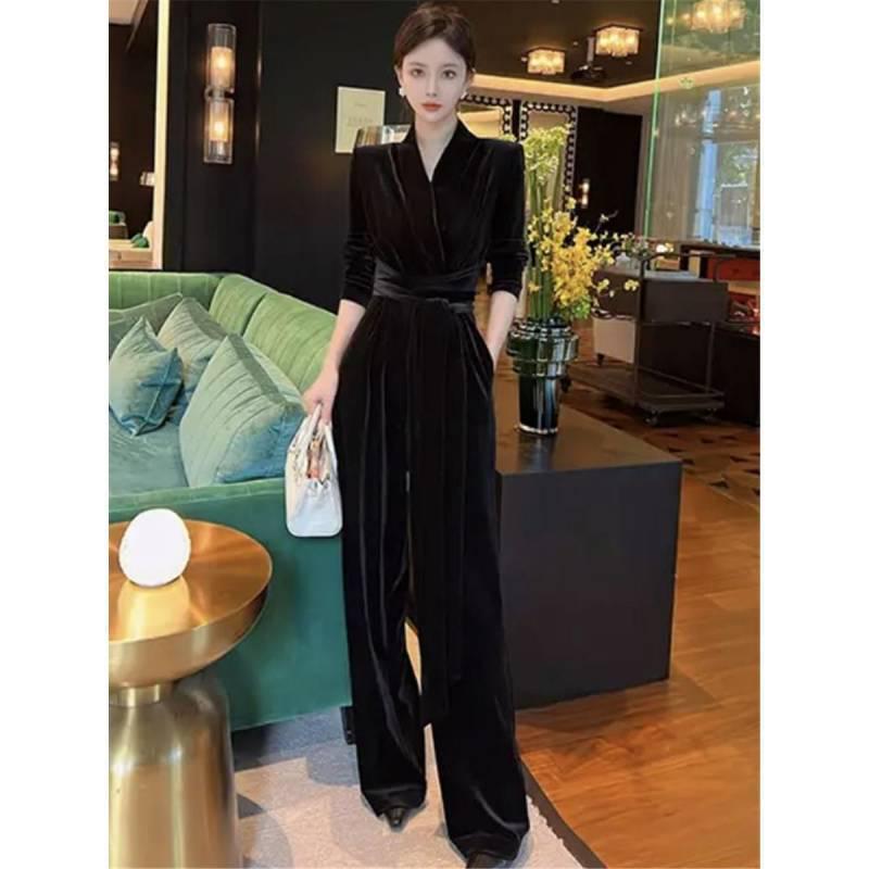2026 Elegant Gold Velvet V-Neck Wide-Leg Jumpsuit with Slimming High-Waist and Long Sleeves S чёрный