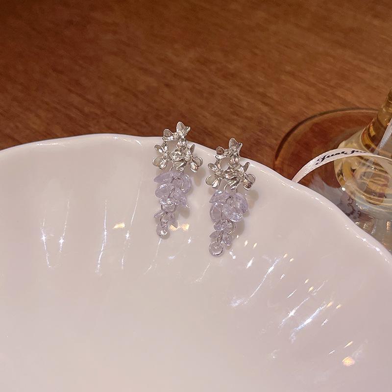 

Серьги-цветы с кисточками из кристаллов в корейском стиле — элегантные и универсальные серебряный