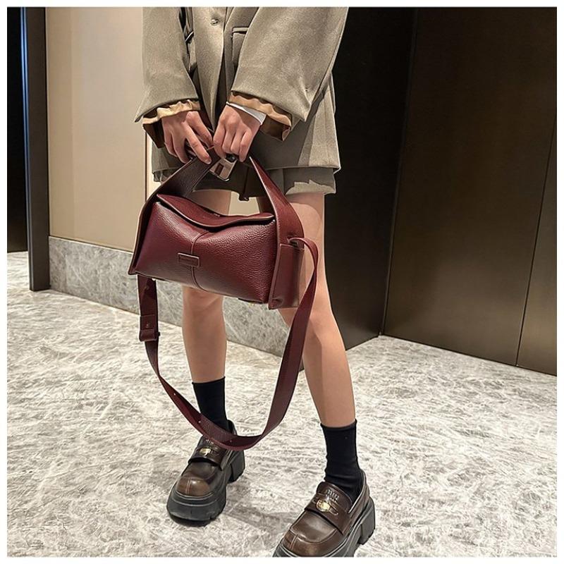 Women's Fashion Retro Large-capacity Shoulder Bag, Cow Leather Messenger Bag