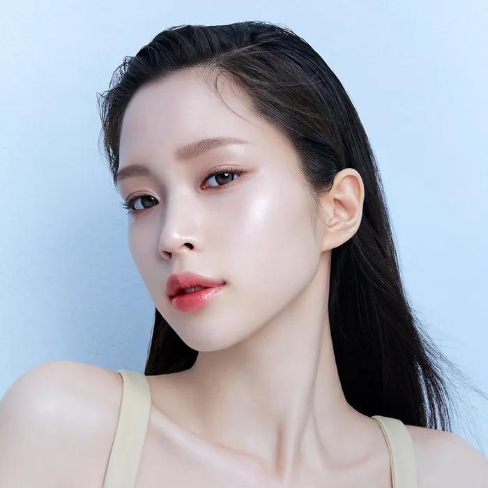 Jeong Saem Mool Artist Cushion Highlighter + Cloud Keyring