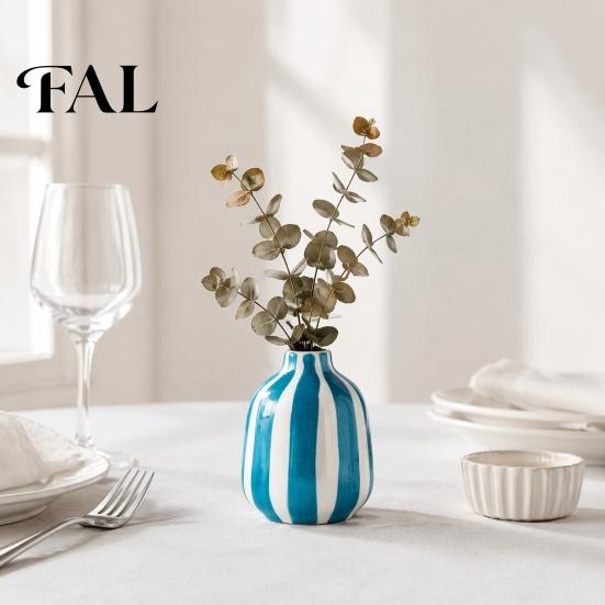 Luxury Desktop Decoration for Conference Room Striped Ceramic Vase, Modern Decorative Minimalist Flower Holder Stylish Decor Wedding Venue Living