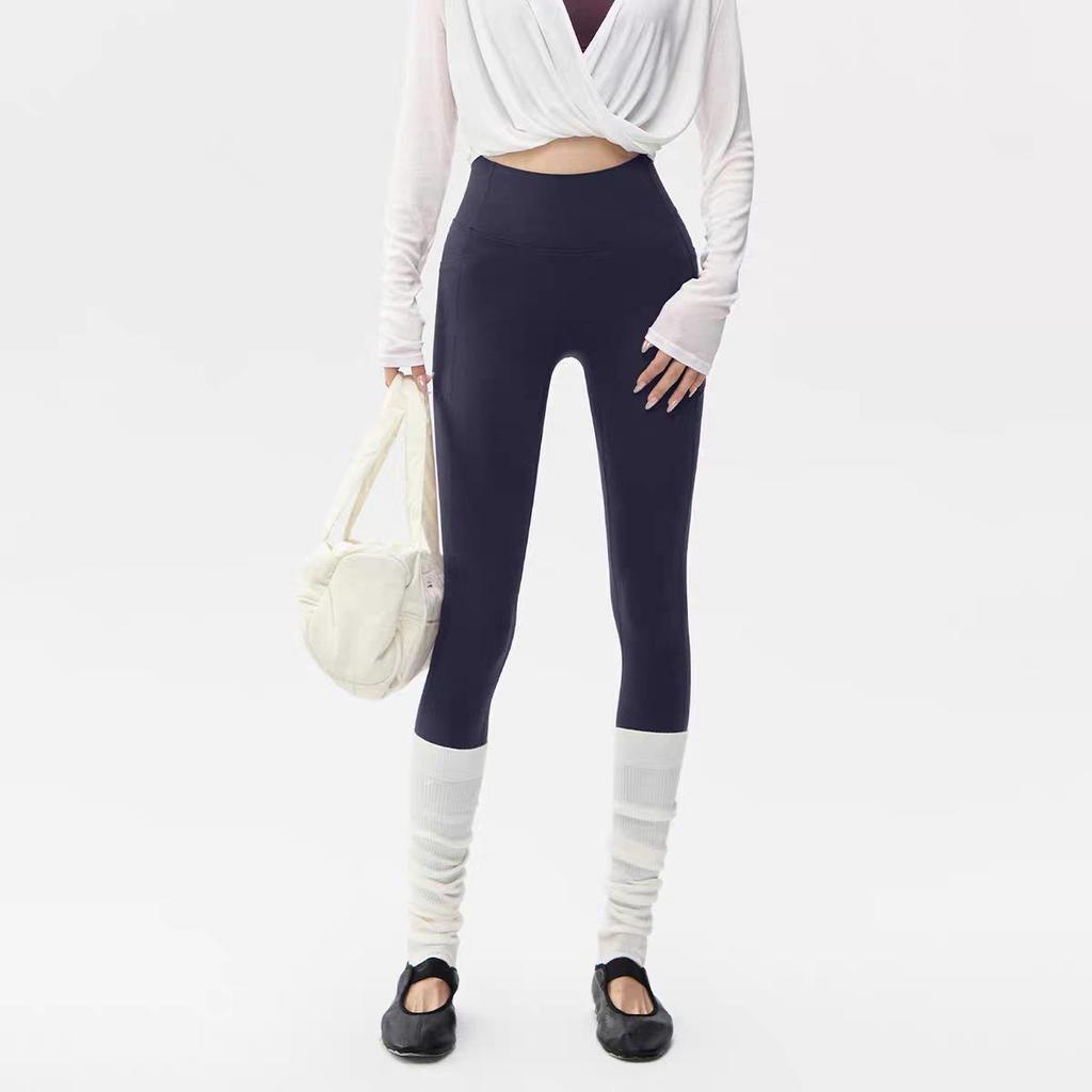 High-Elastic Seamless Yoga Pants for Women - No-Line Design for Running, Fitness, Pilates, and More