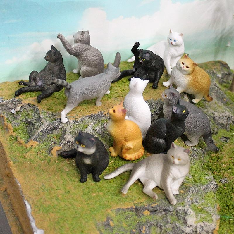 1pc Mini Realistic Cat Figurine Set Cute Orange Tabby British Shorthair Toy Kittens for Kids Decoration Resin Decorative Ornaments