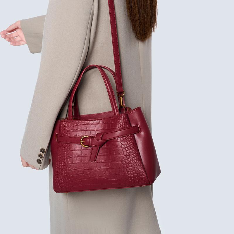 Red Bag Light Luxury Versatile Mother Wedding Bag Practical Messenger Handbag Mother-In-Law Wedding Bag