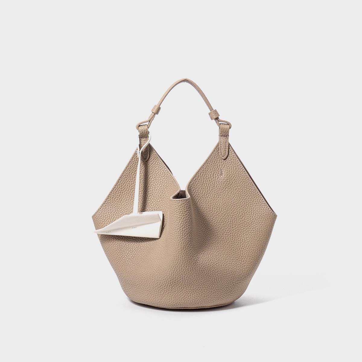 Leather women s bag, bucket bag, niche large capacity high-end top-layer cowhide handbag, women s leather vegetable basket bag