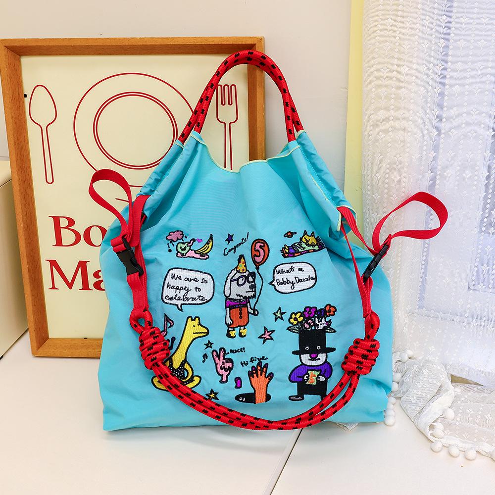 Eco-Friendly Summer Waterproof Embroidery Nylon Large-Capacity Shoulder Bag for Women