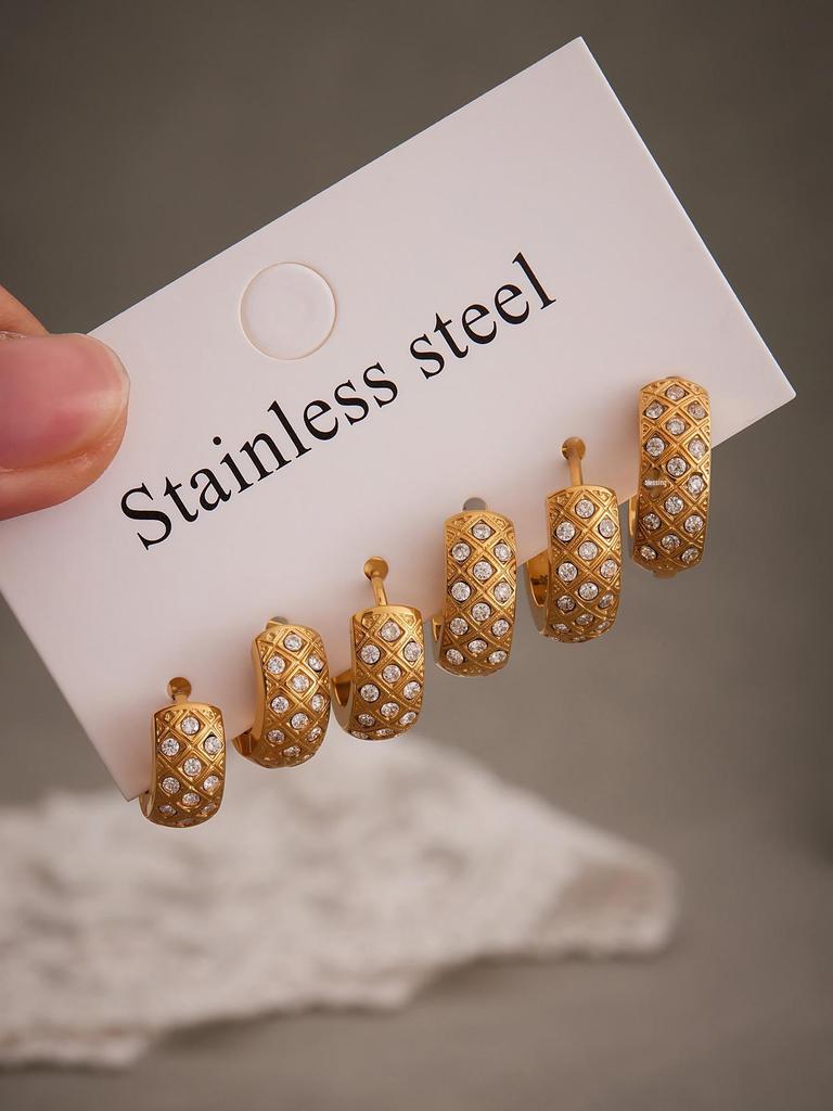 Ferris Wheel Diamond Circle Ear Cuffs: Elegant, Rhombus-Set Earrings