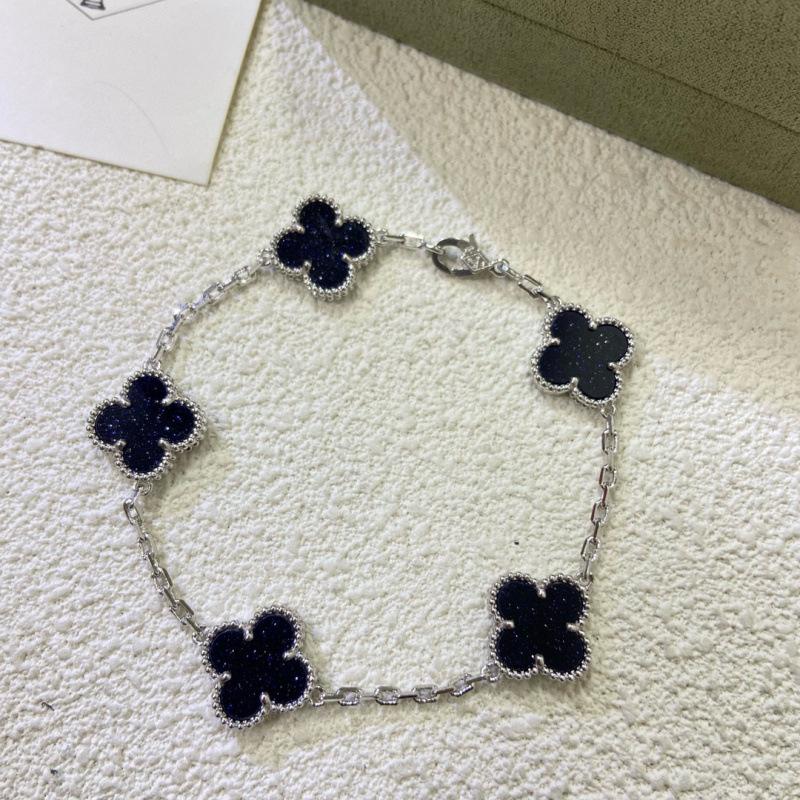 Exquisite Four-leaf Clover Bracelet for Women Five-flower Bracelet Double-sided Natural White Mother-of-pearl and Carnelian Bracelet