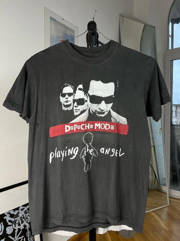 

Depeche Mode 90#039s Band Tour Black Cotton Unisex Tshirt Reprint S5XL KH11682 Unisex T-Shirt M