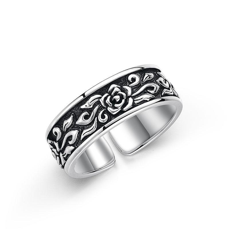 Men's Versatile Retro Thai Silver Ring with Embossed Rose Floral Pattern
